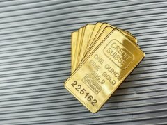 任何合规平台都不会承诺“稳赚不赔”？mt4下载